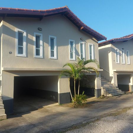 Casa Condominio 250M Praia Maranduba Wifi Churrasqueira Ubatuba Buitenkant foto